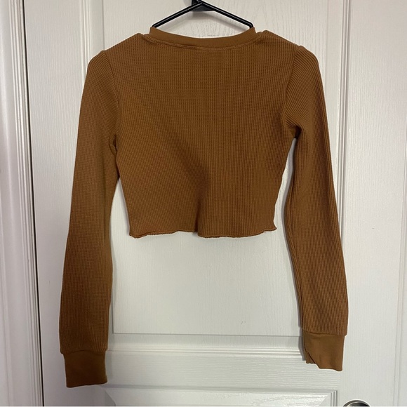 SKIMS Waffle Henley Top - Picture 5 of 5